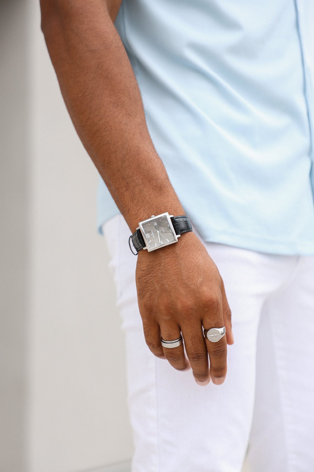 Men's Modern 35x35mm Square Watch with Metal Case and Leather Band