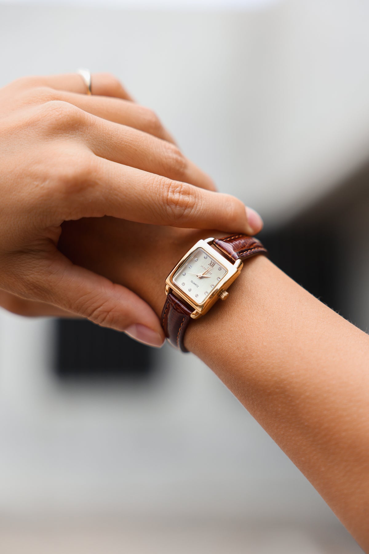 Women's 20mm Square Watch with Glossy Brown Leather Strap