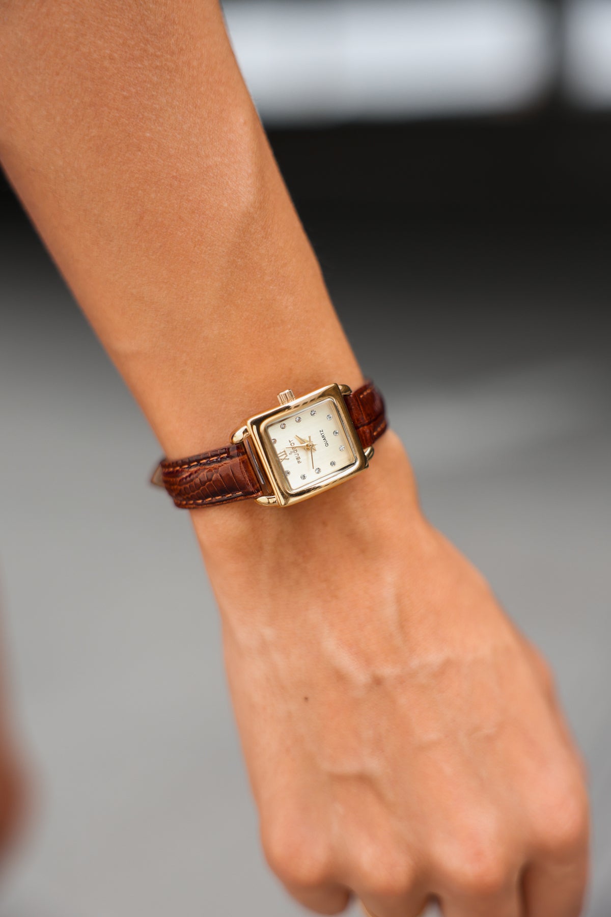 Women's 20mm Square Watch with Glossy Brown Leather Strap