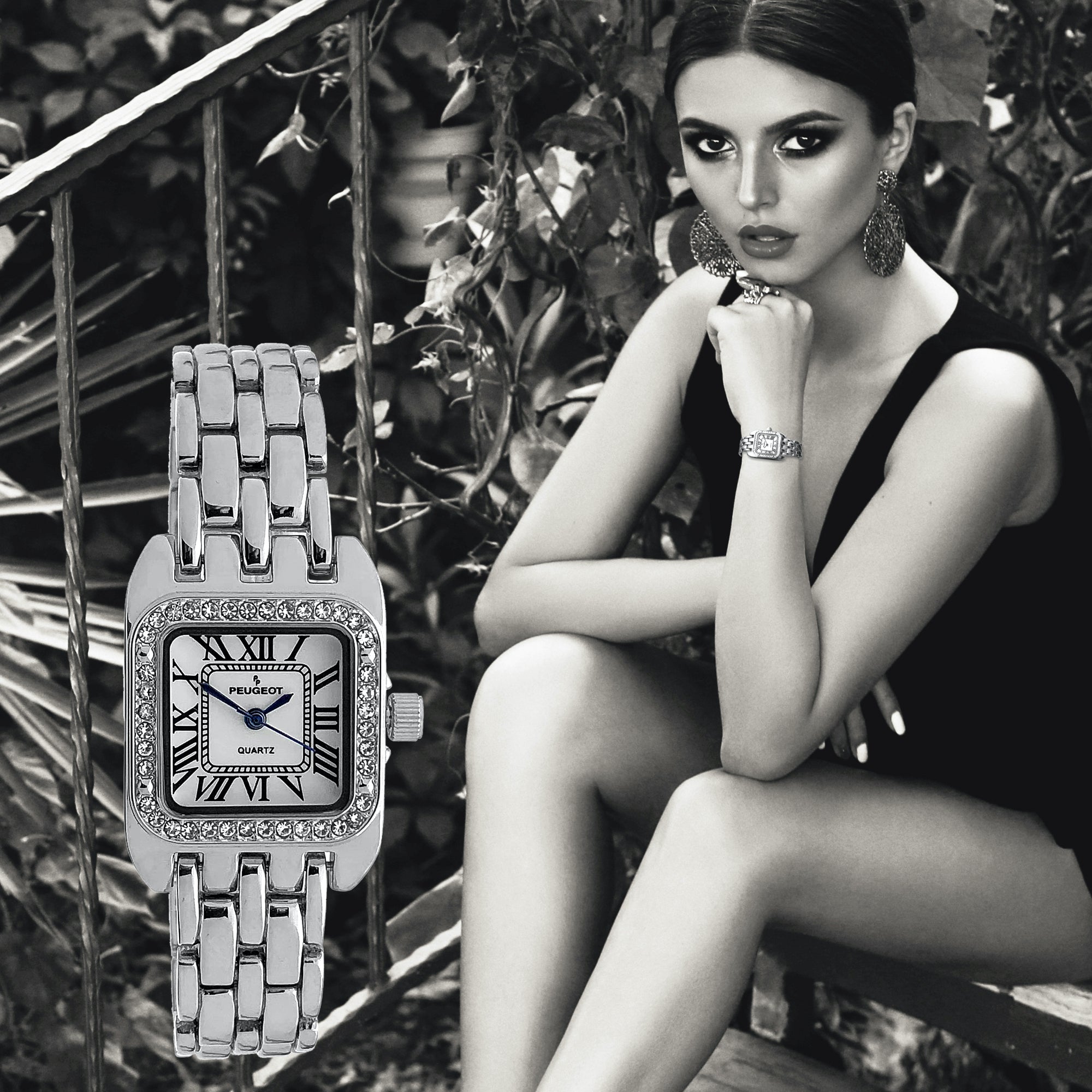 Women's  24mm Silver Tank Panther Link Bracelet Watch