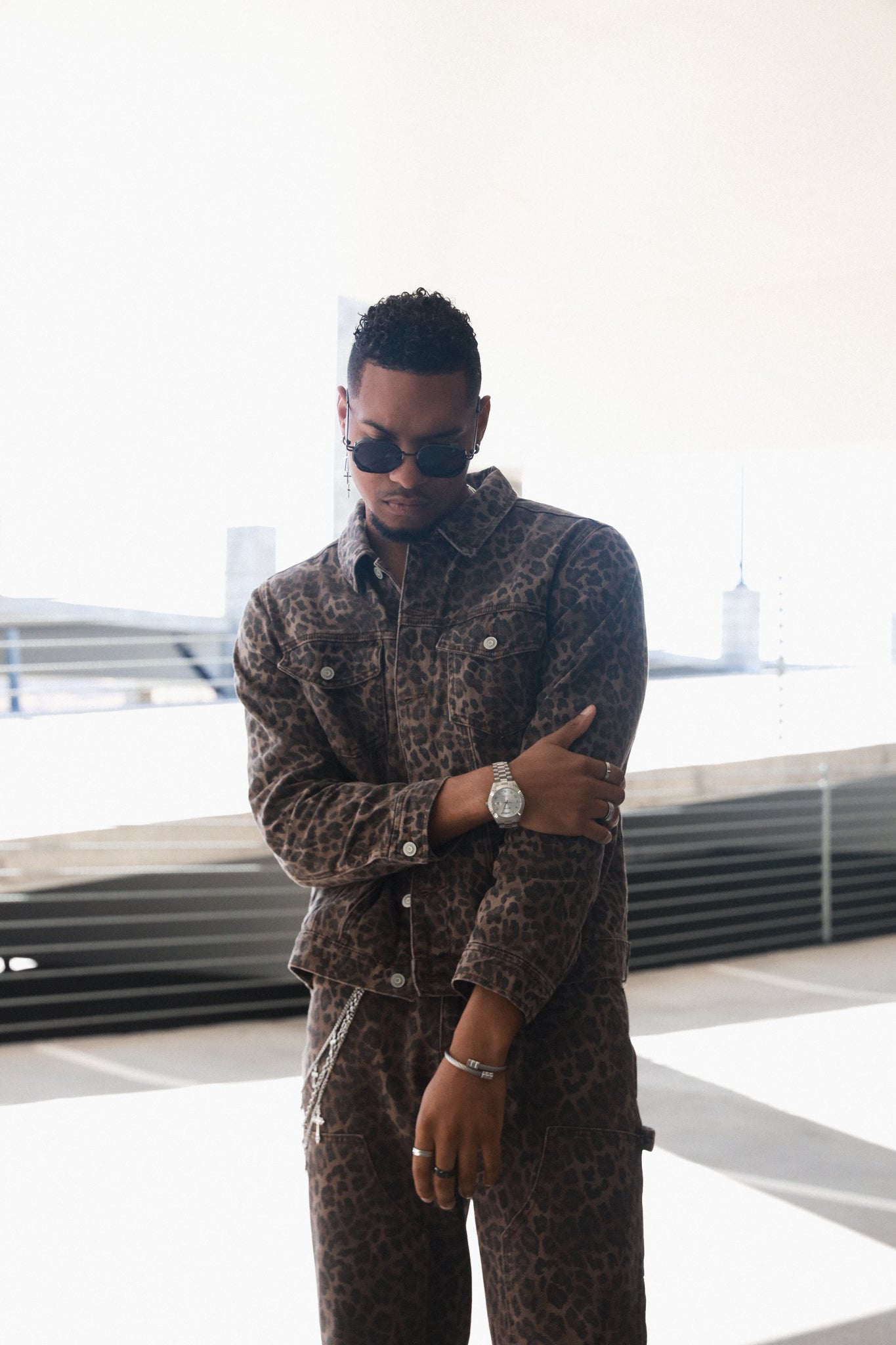 Men's 40mm Silver Face Fluted Bezel Steel Bracelet Watch