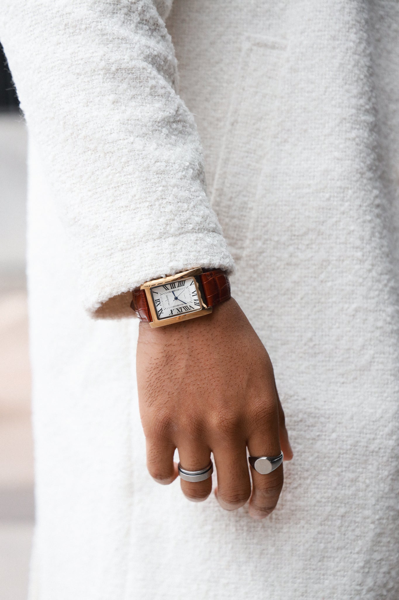 Men's 43 x 30 mm Brown Vintage Tank Leather Strap Watch