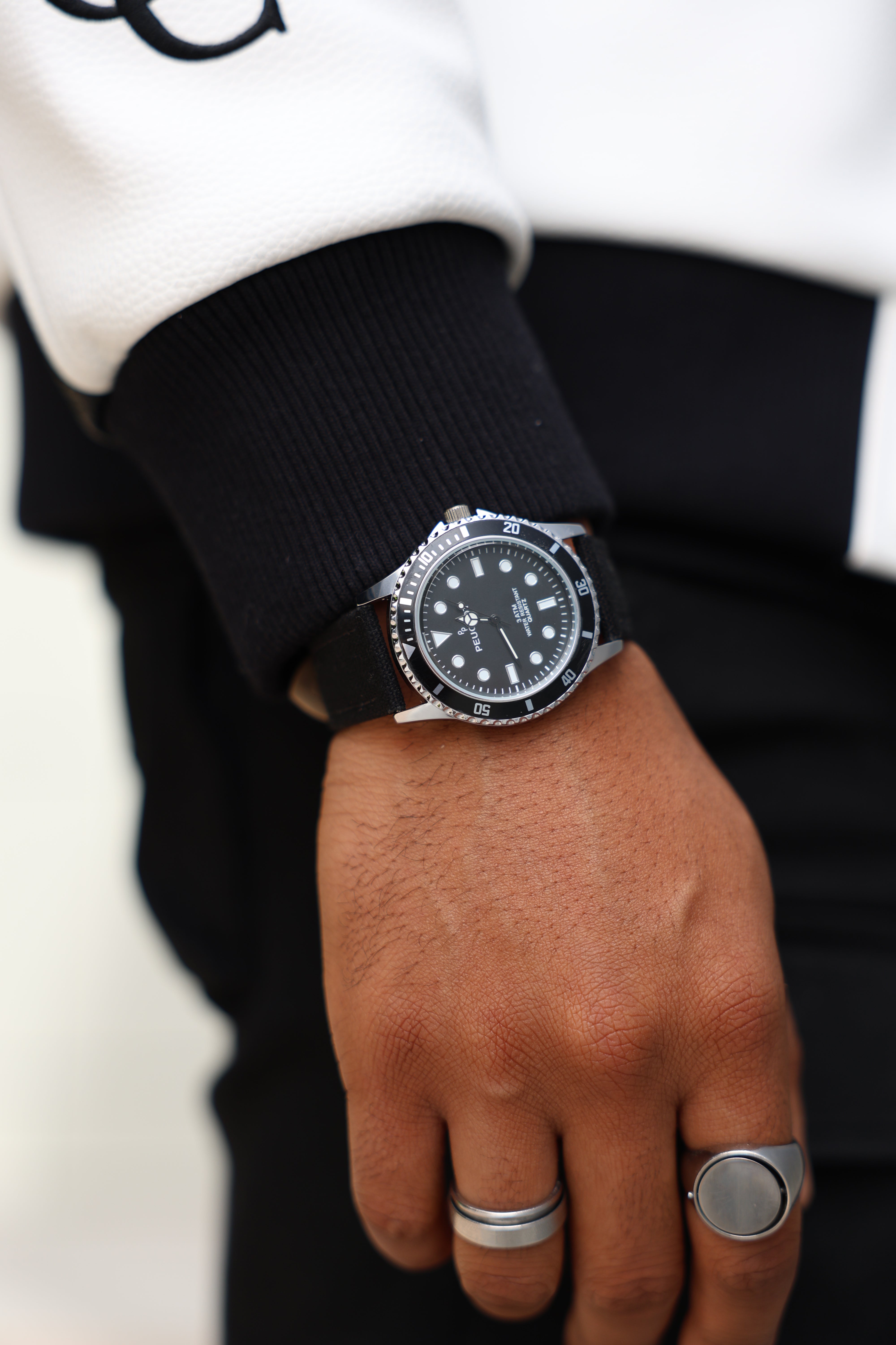 Men's Sport Bezel with colored Dial and Canvas Strap
