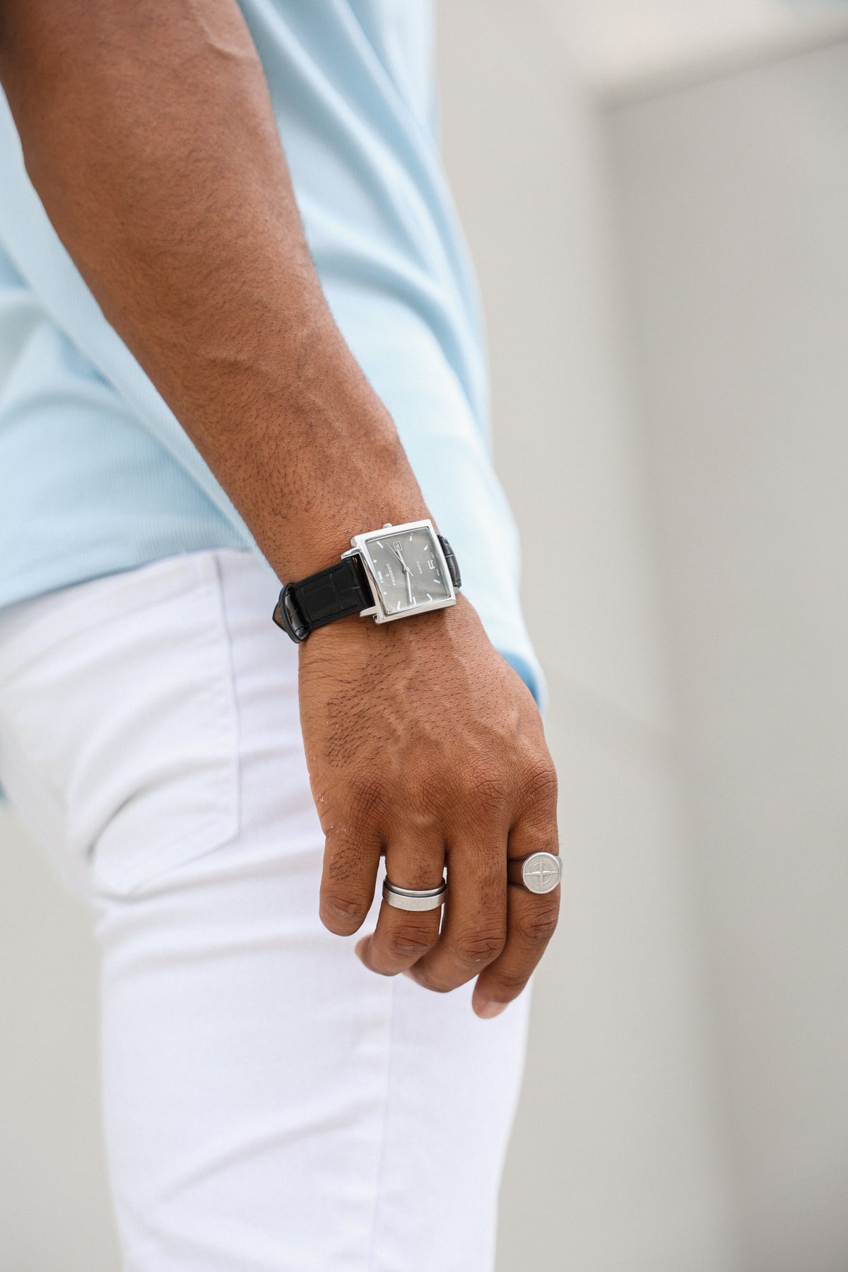 Men's Modern 35x35mm Square Watch with Metal Case and Leather Band