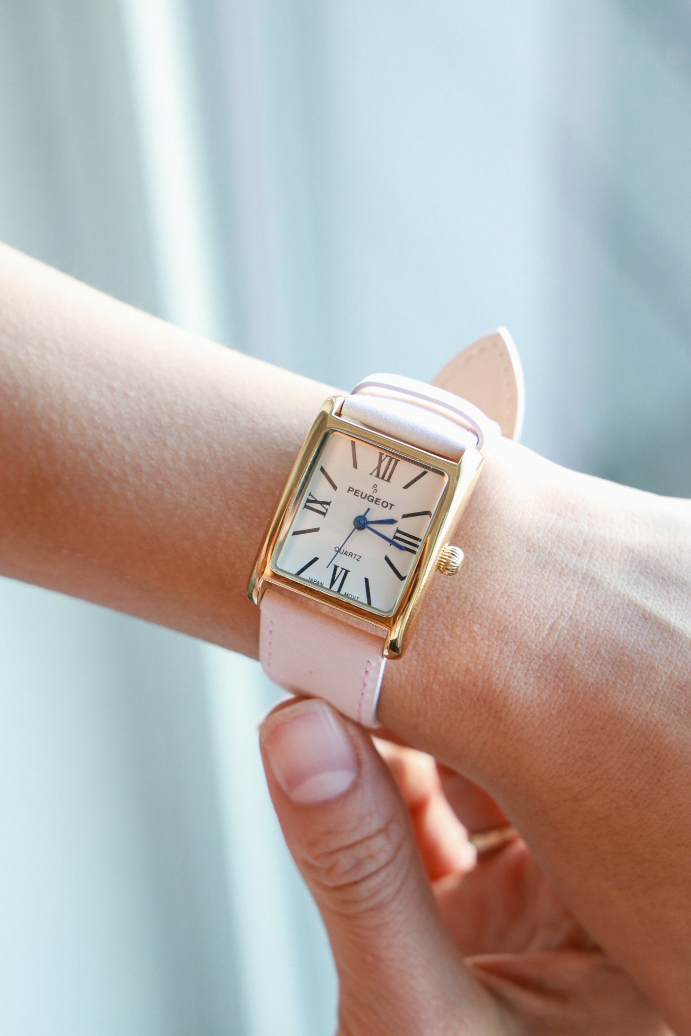 Women's Tank Watch Roman Dial Pink Suede Leather Strap