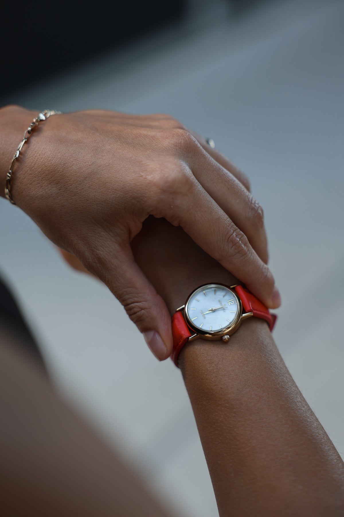 Women's Classic 24mm Red Watch With Easy to Read Numerals