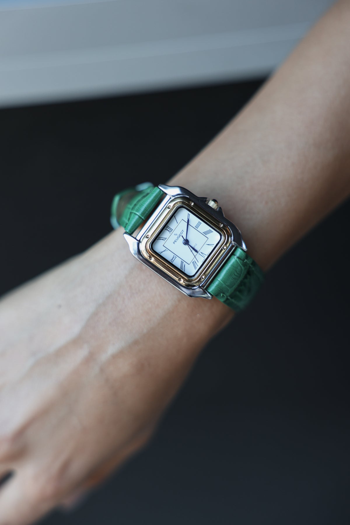 Women's Watch 32mm Square Tank Shape Green Leather Strap Watch