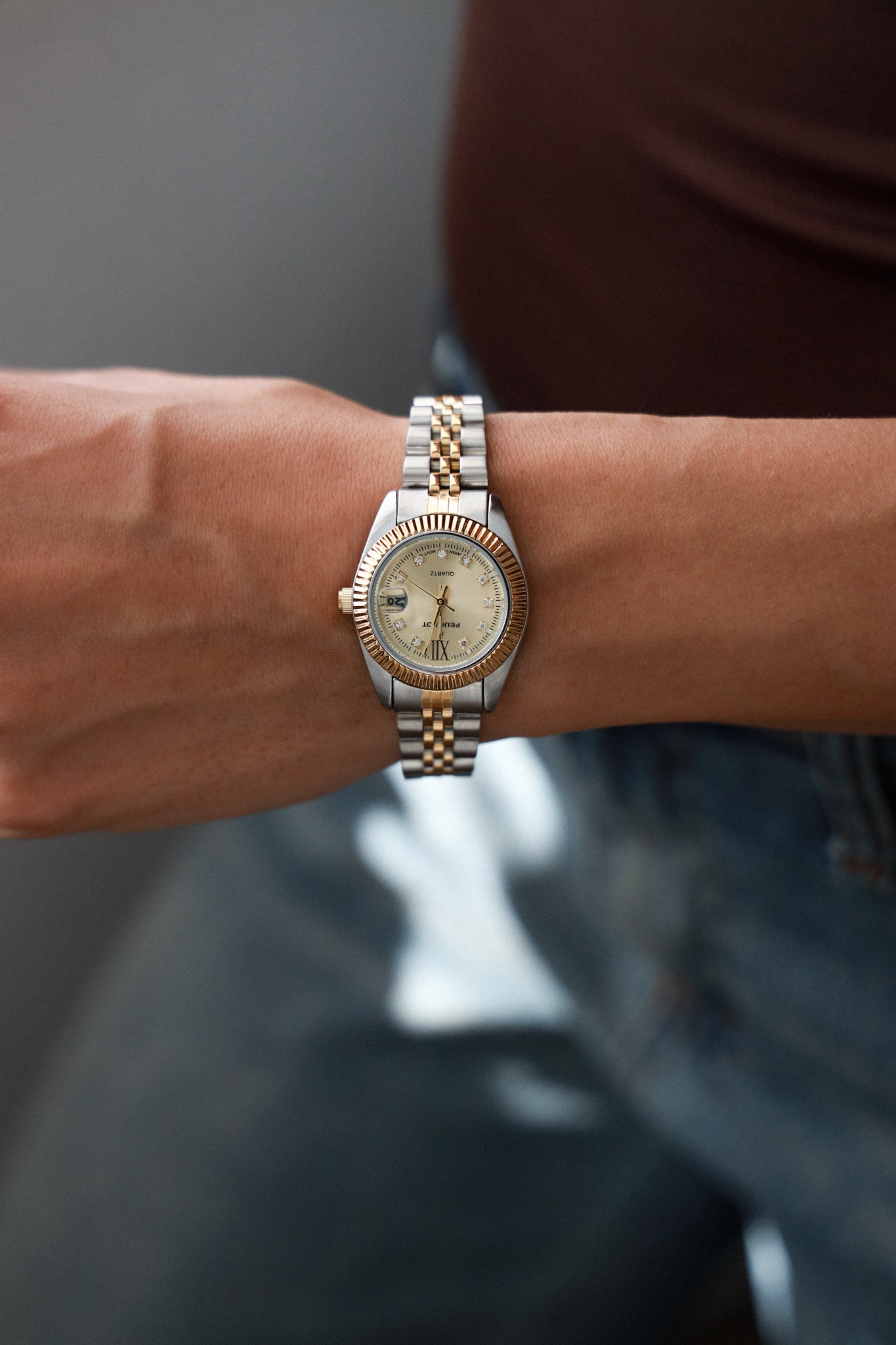 Women's Gold 26mm Fluted Bezel Steel Bracelet Watch