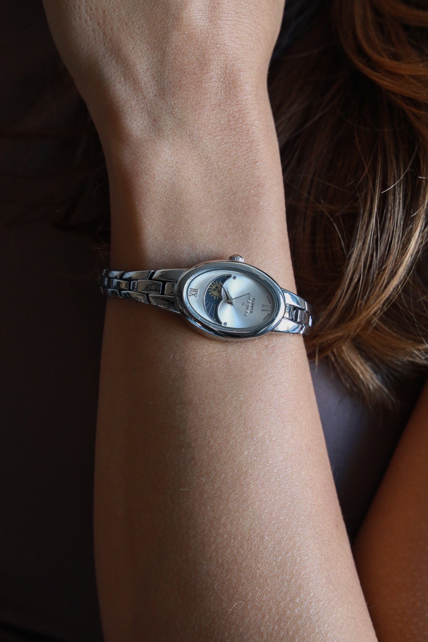 Women's Silver 30x25mm Sun Moon Dial Link Bracelet Watch